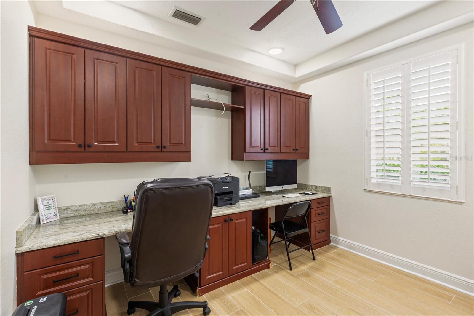 BALLANTRAE VILLAGE 05 - Residential