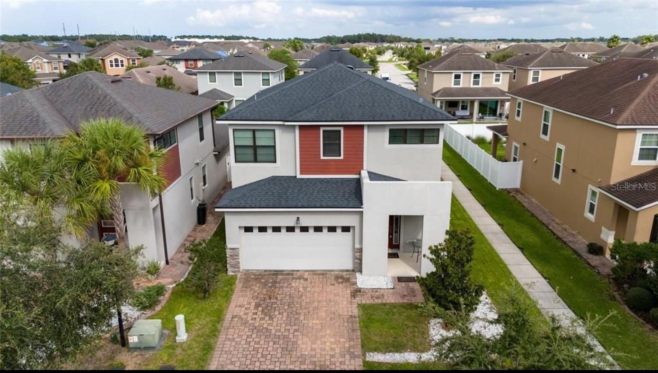 TAPESTRY - Residential