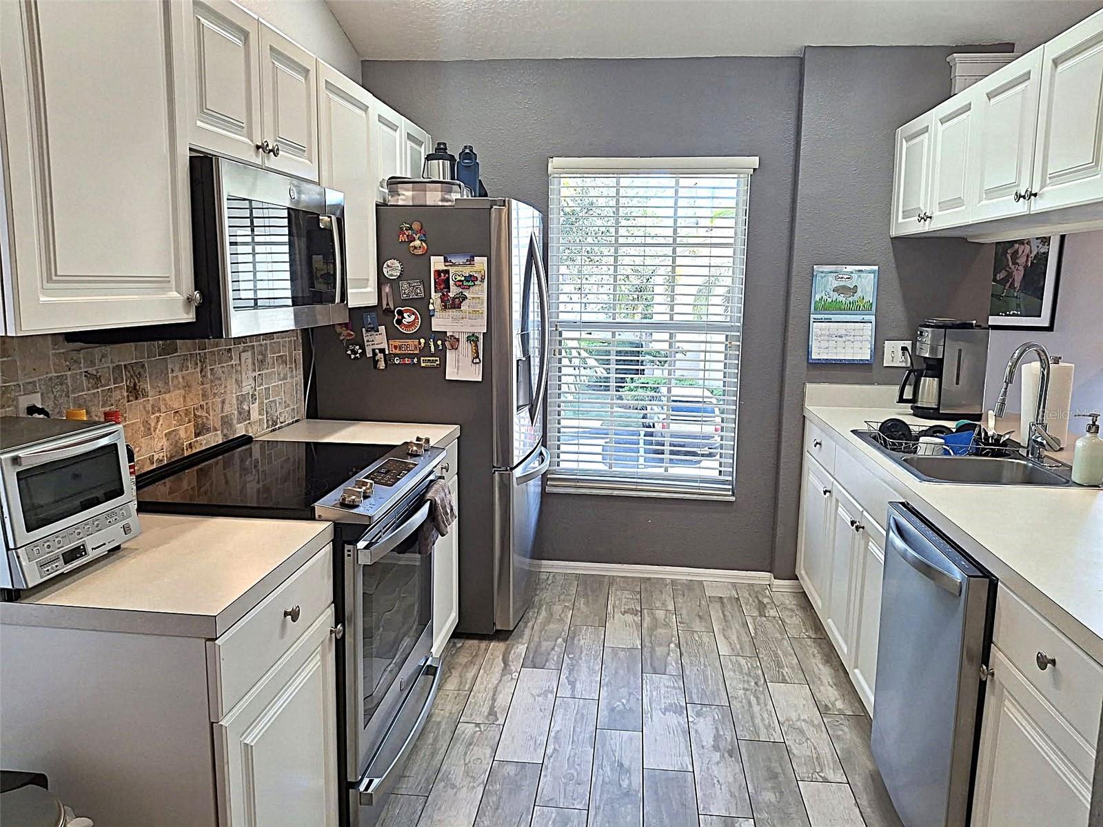 4275 CASTLEBRIDGE LANE 1325