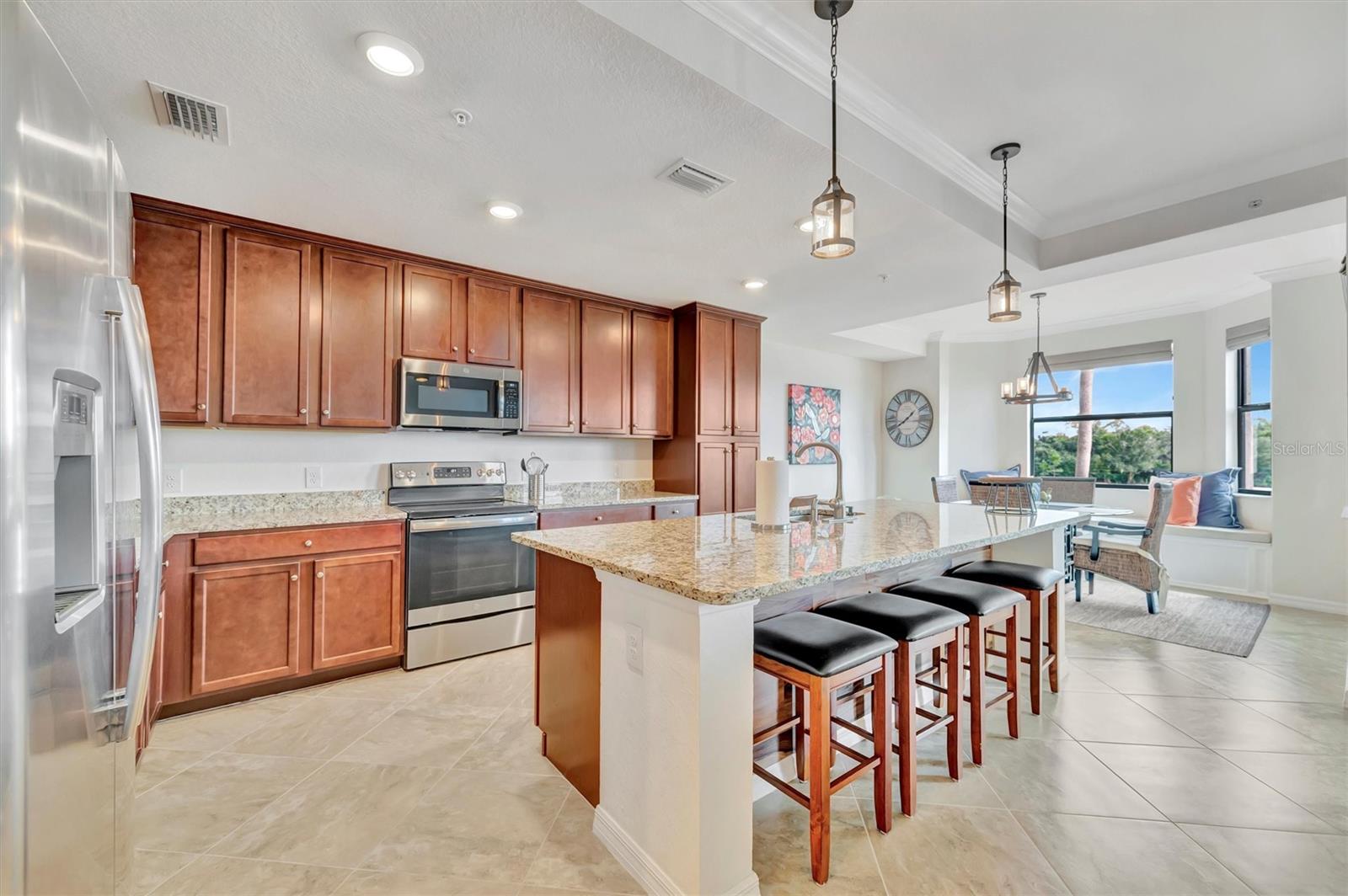 TERRACE III AT LAKEWOOD NATIONAL PH 3 - Residential Lease