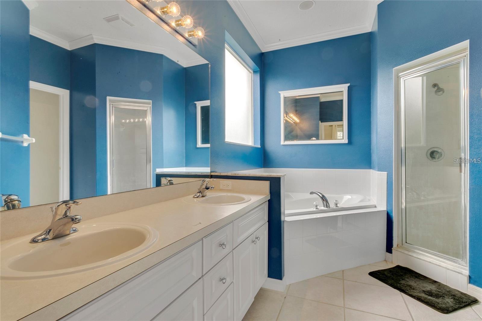 LAKE MENDELIN ESTATES - Residential