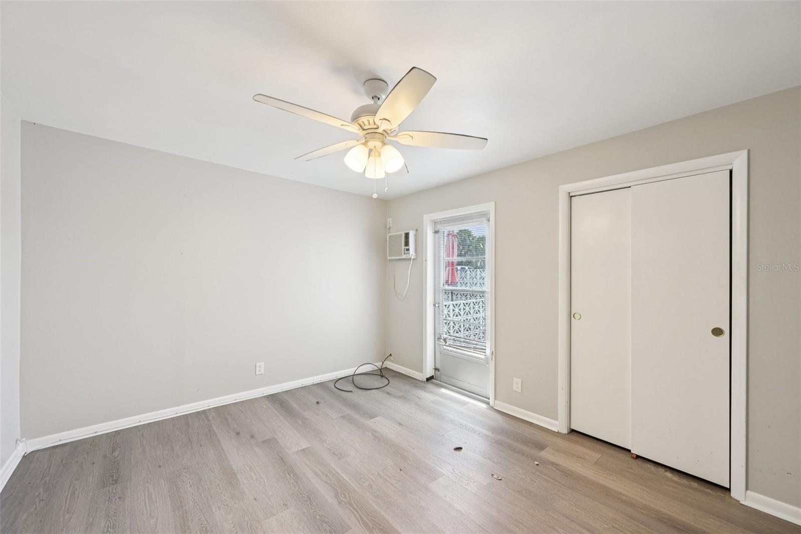 UNPLATTED - Residential