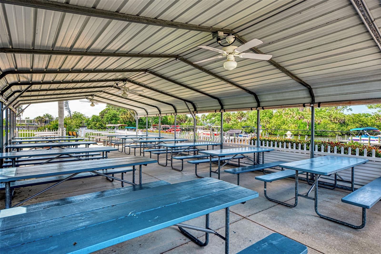 HARBOR ISLES I - Residential