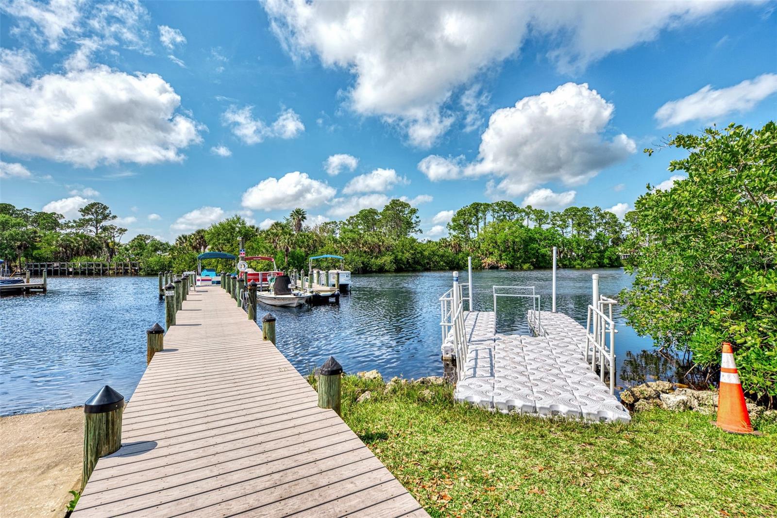 HARBOR ISLES I - Residential