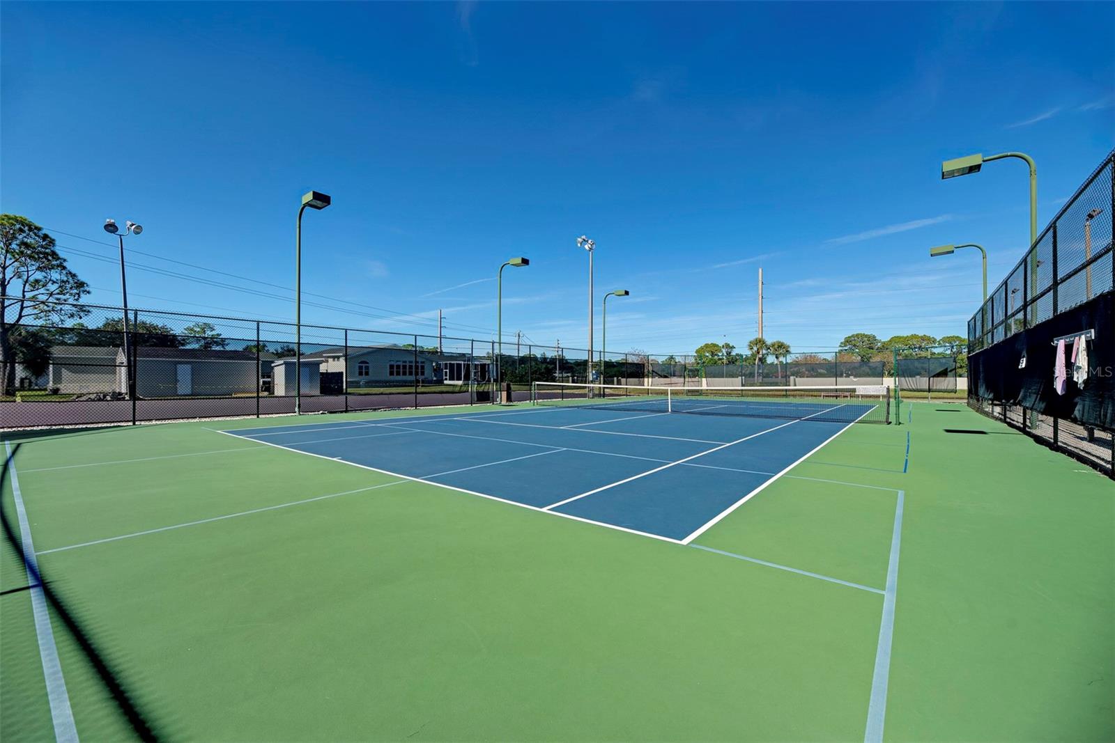 HARBOR ISLES I - Residential