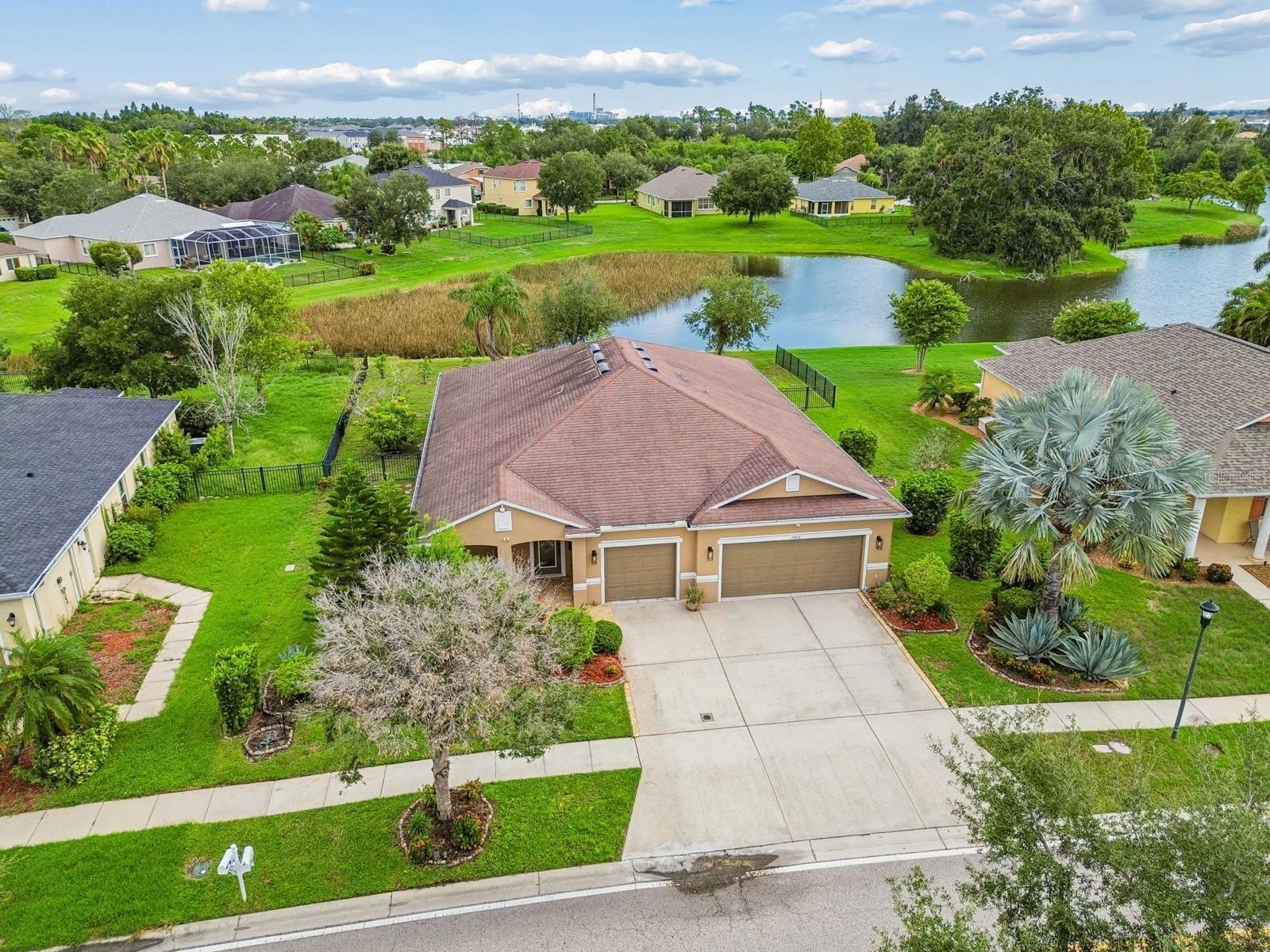 5406 SANDY SHELL DRIVE