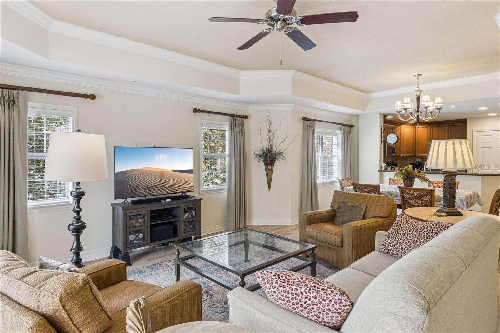 REUNION - Residential