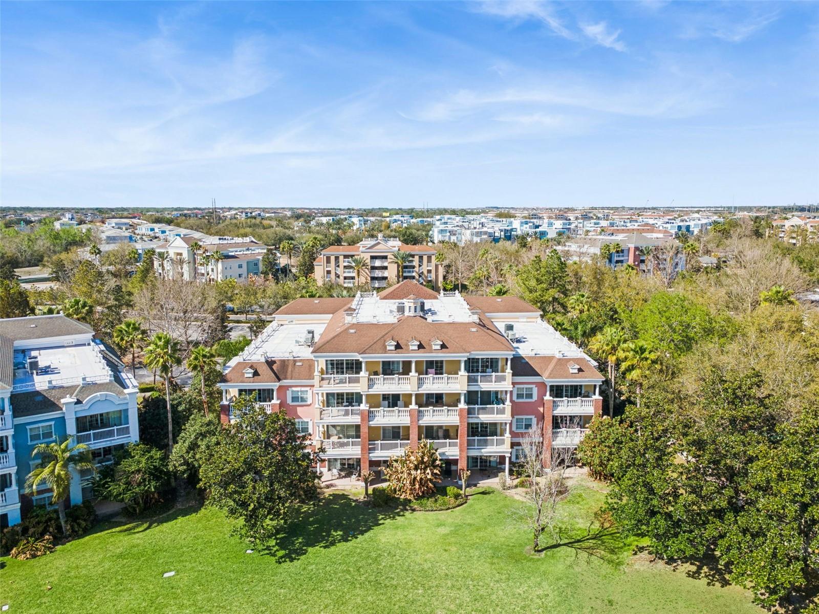 REUNION - Residential