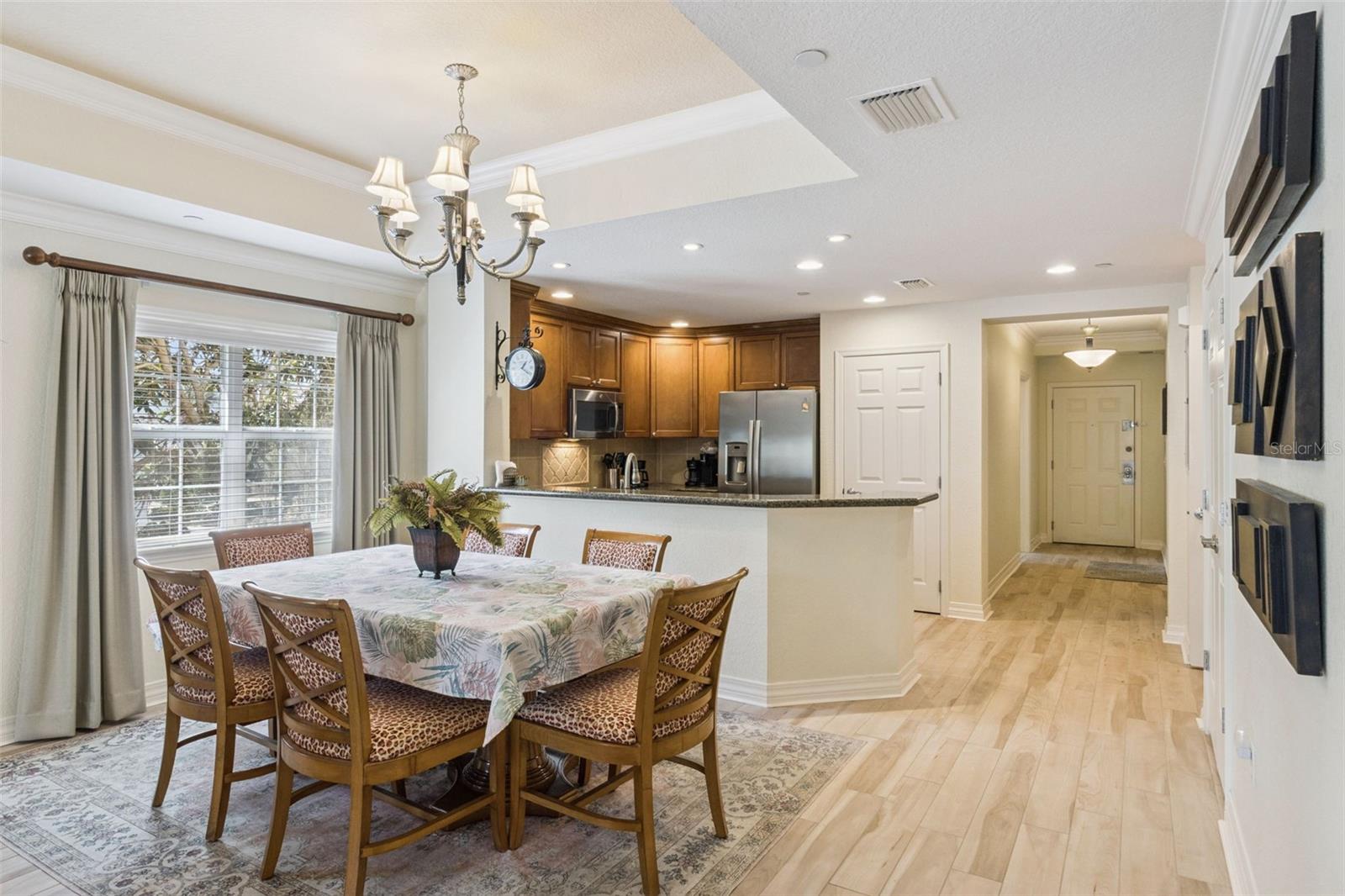 REUNION - Residential