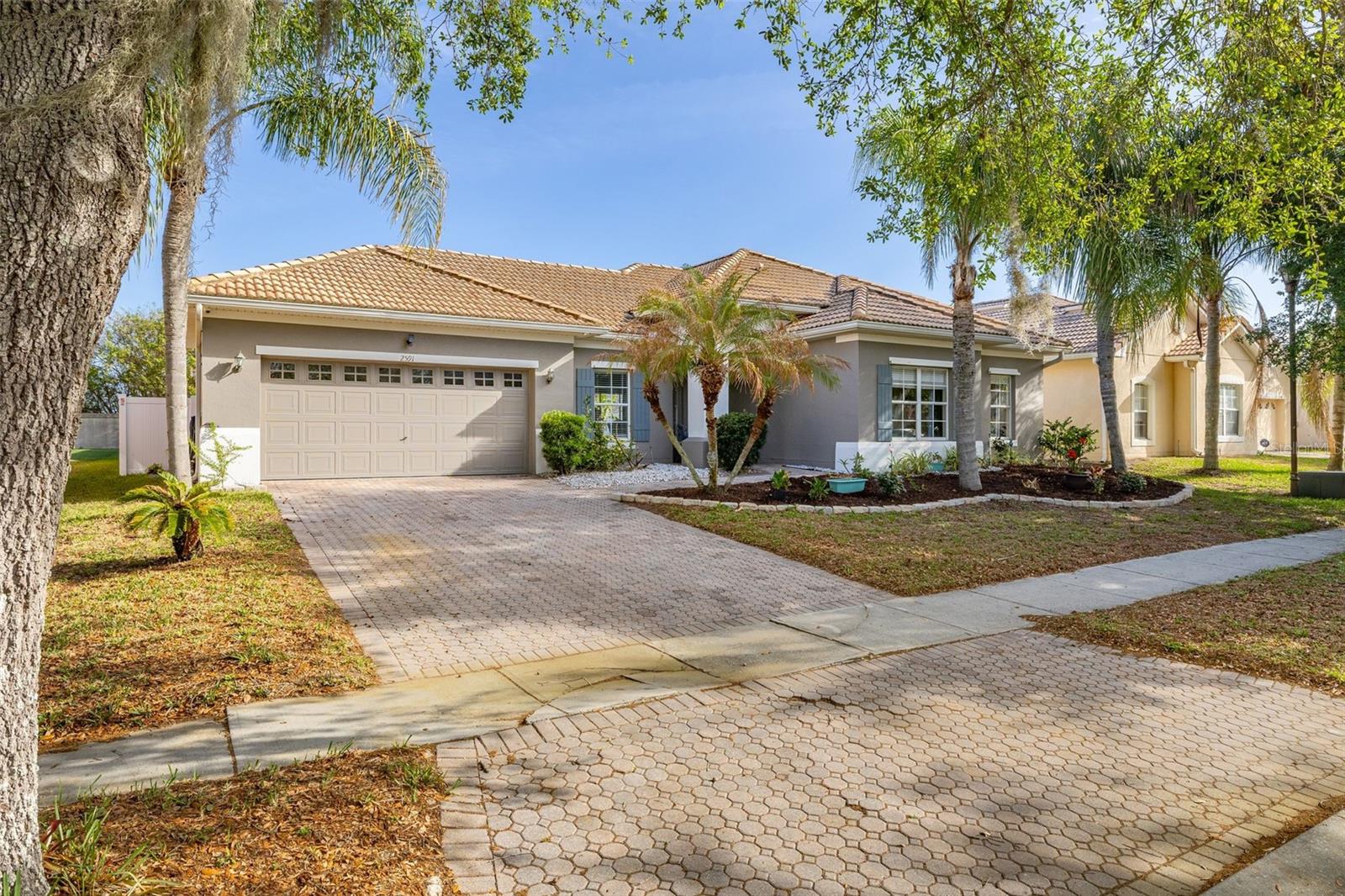 BELLALAGO - Residential