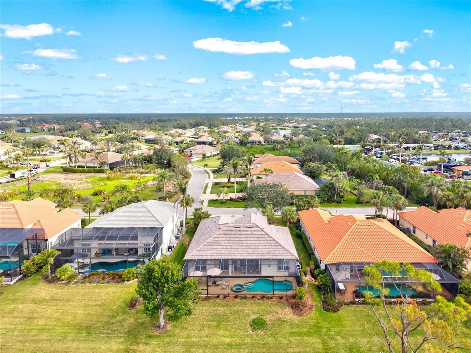 RIVERWOOD - Residential