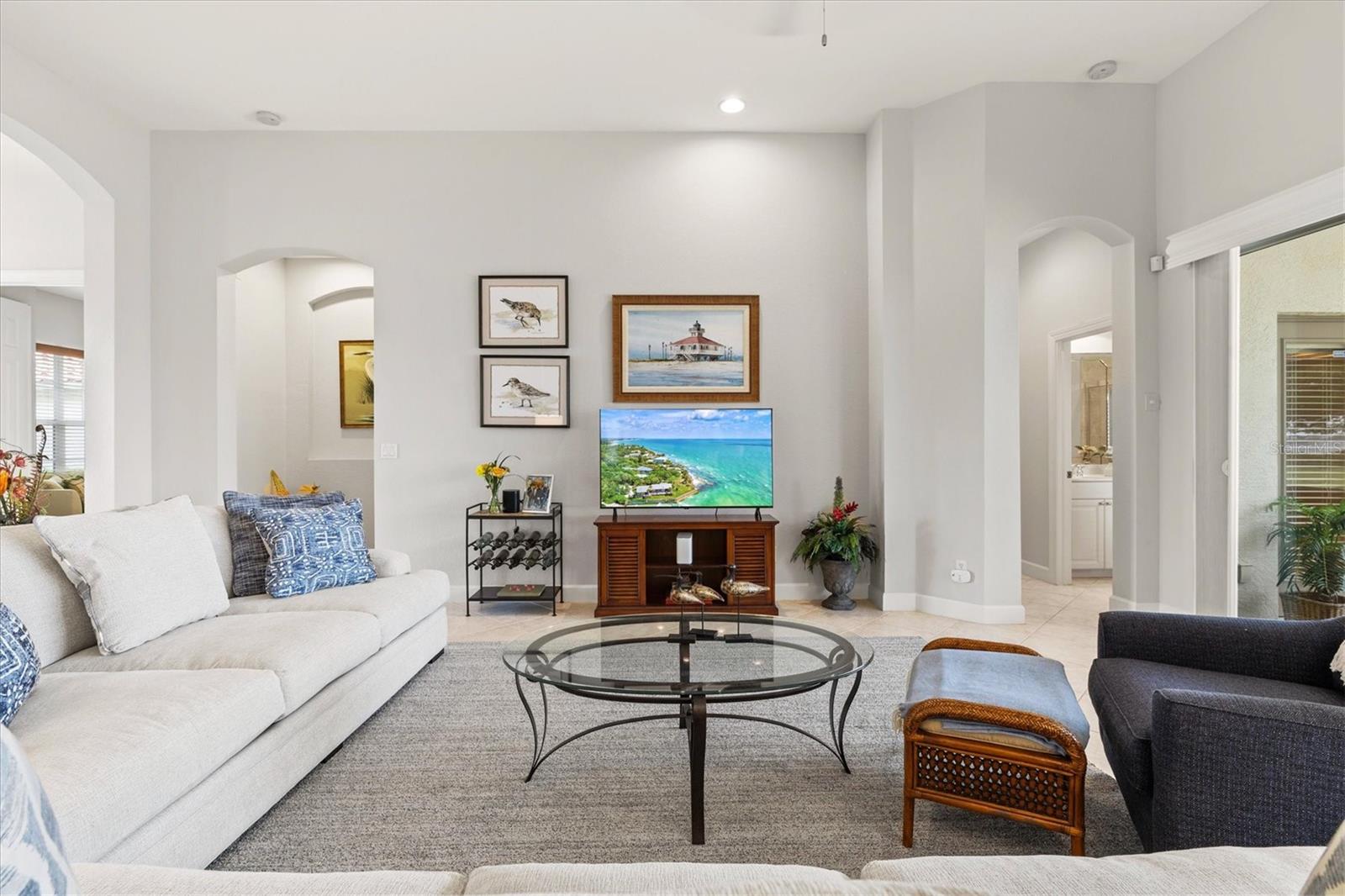 RIVERWOOD - Residential