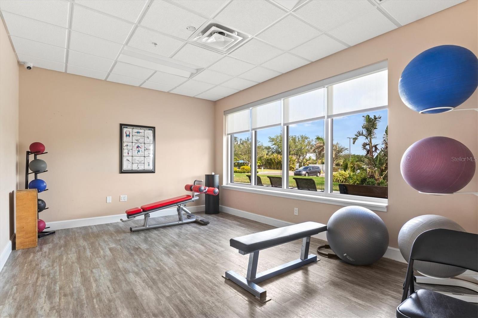 RIVERWOOD - Residential