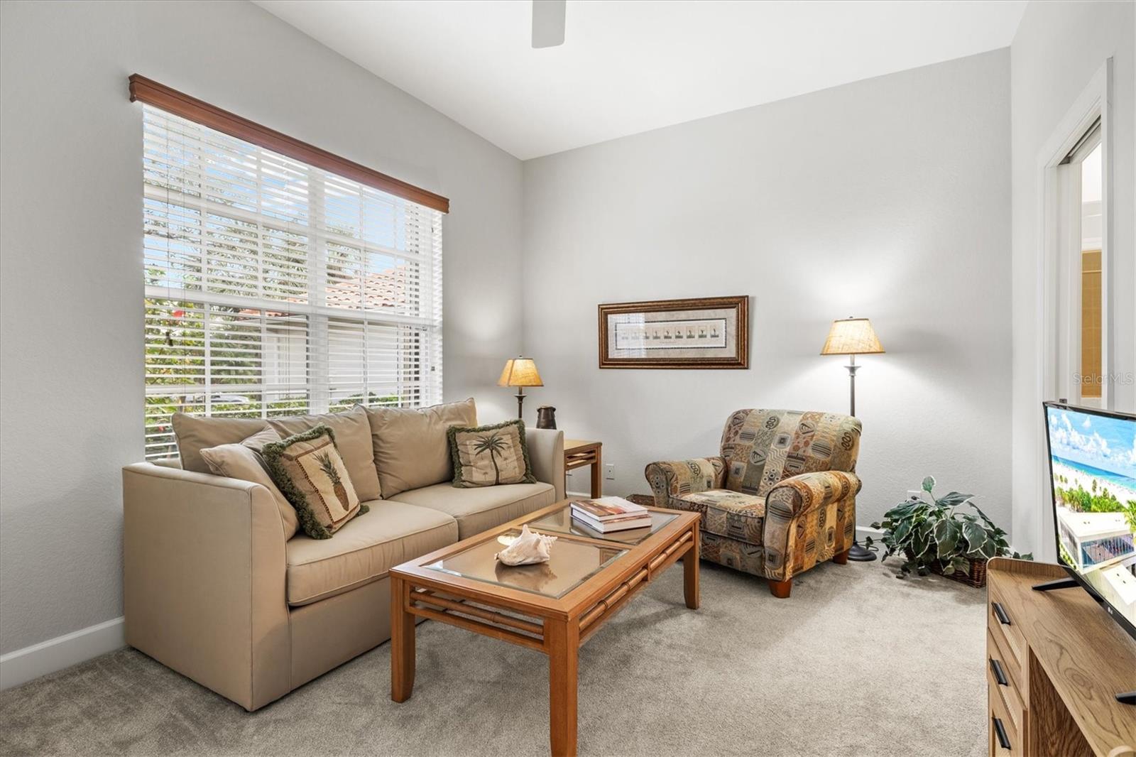 RIVERWOOD - Residential