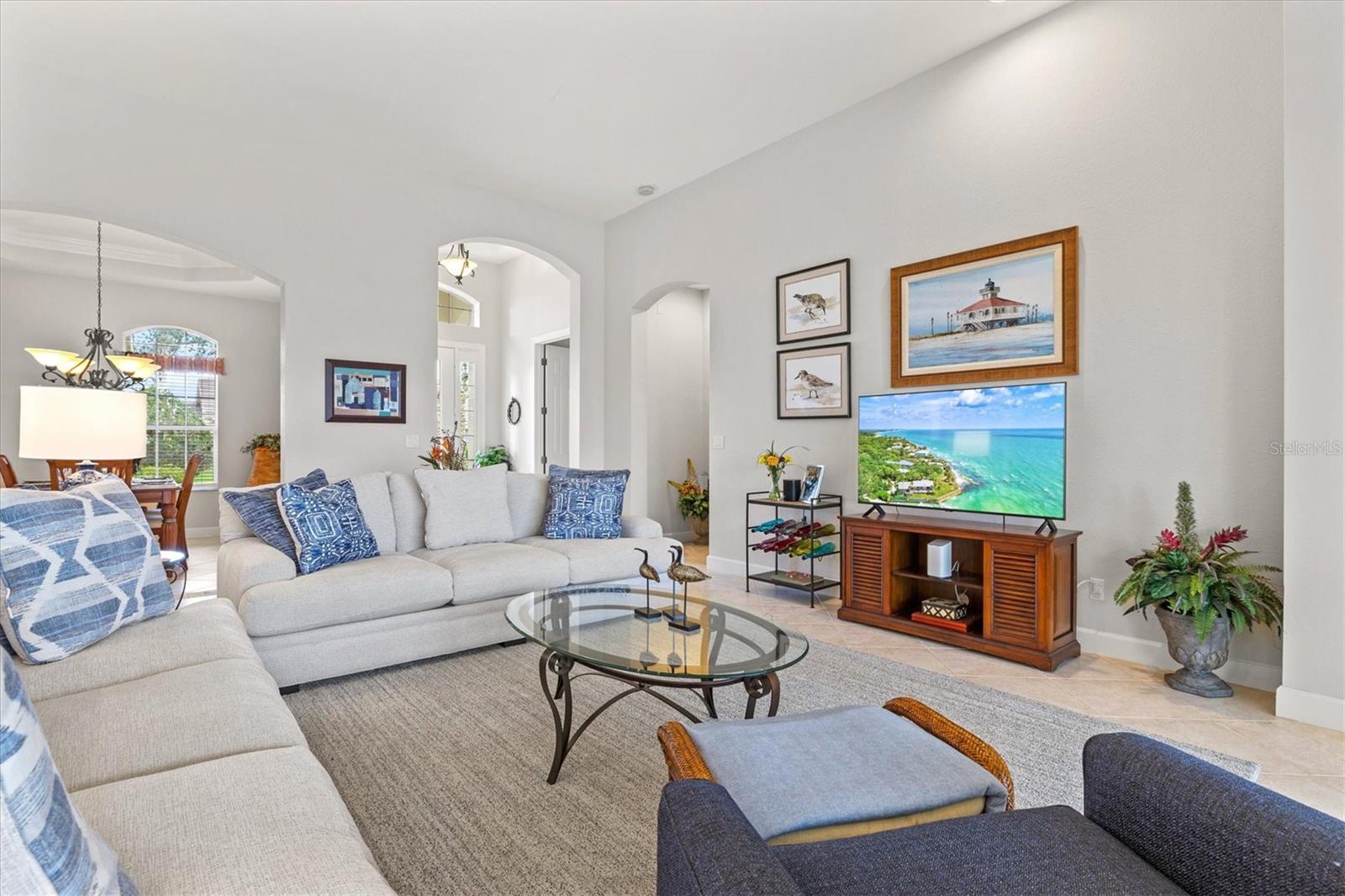 RIVERWOOD - Residential