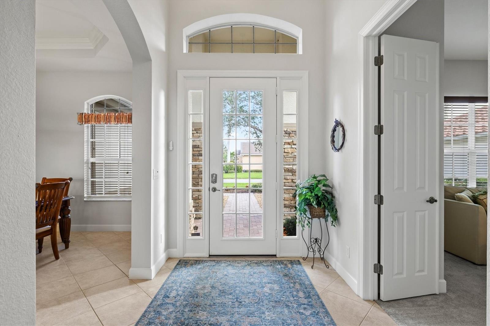 14026 ROYAL POINTE DRIVE