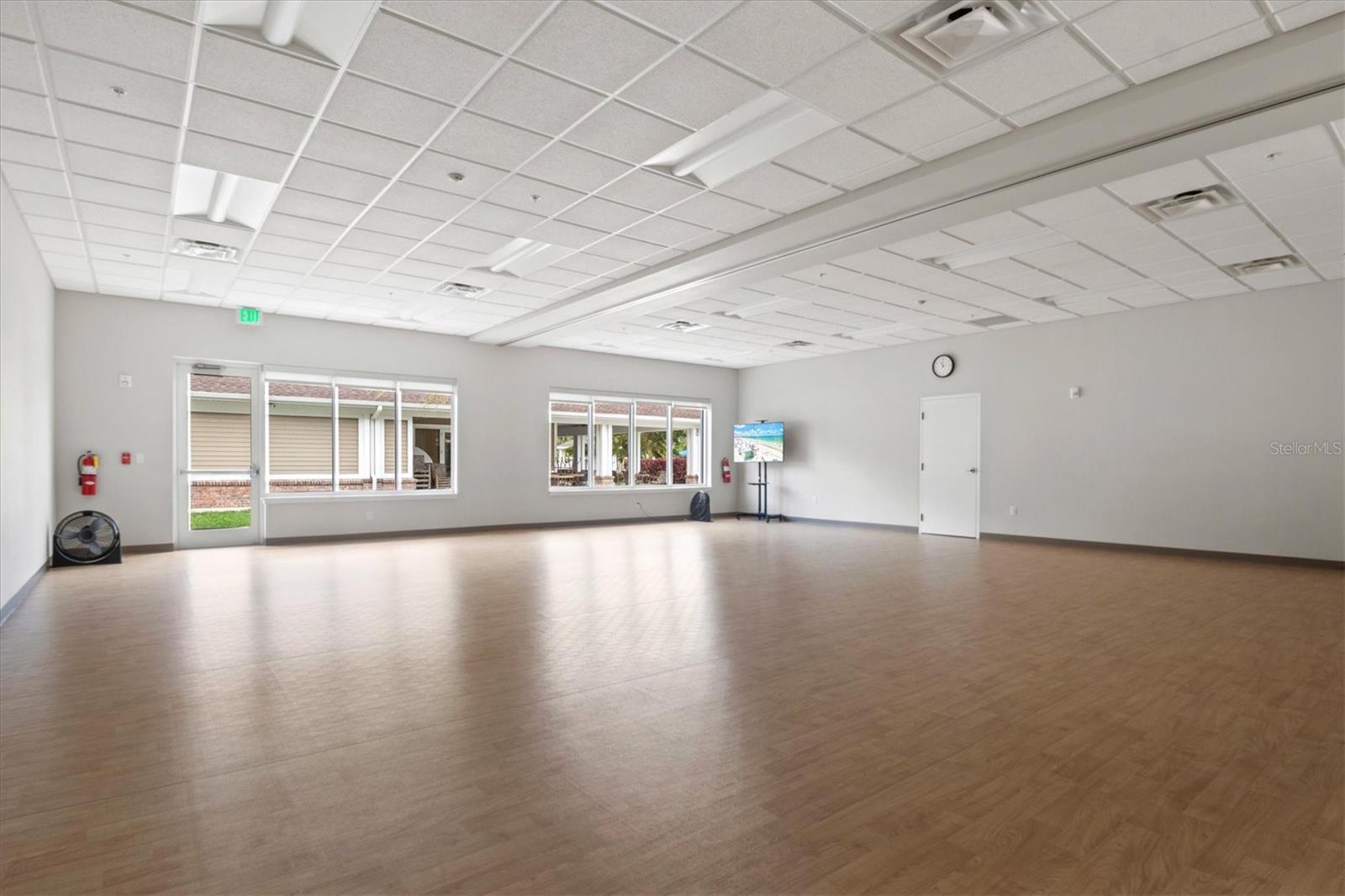 RIVERWOOD - Residential