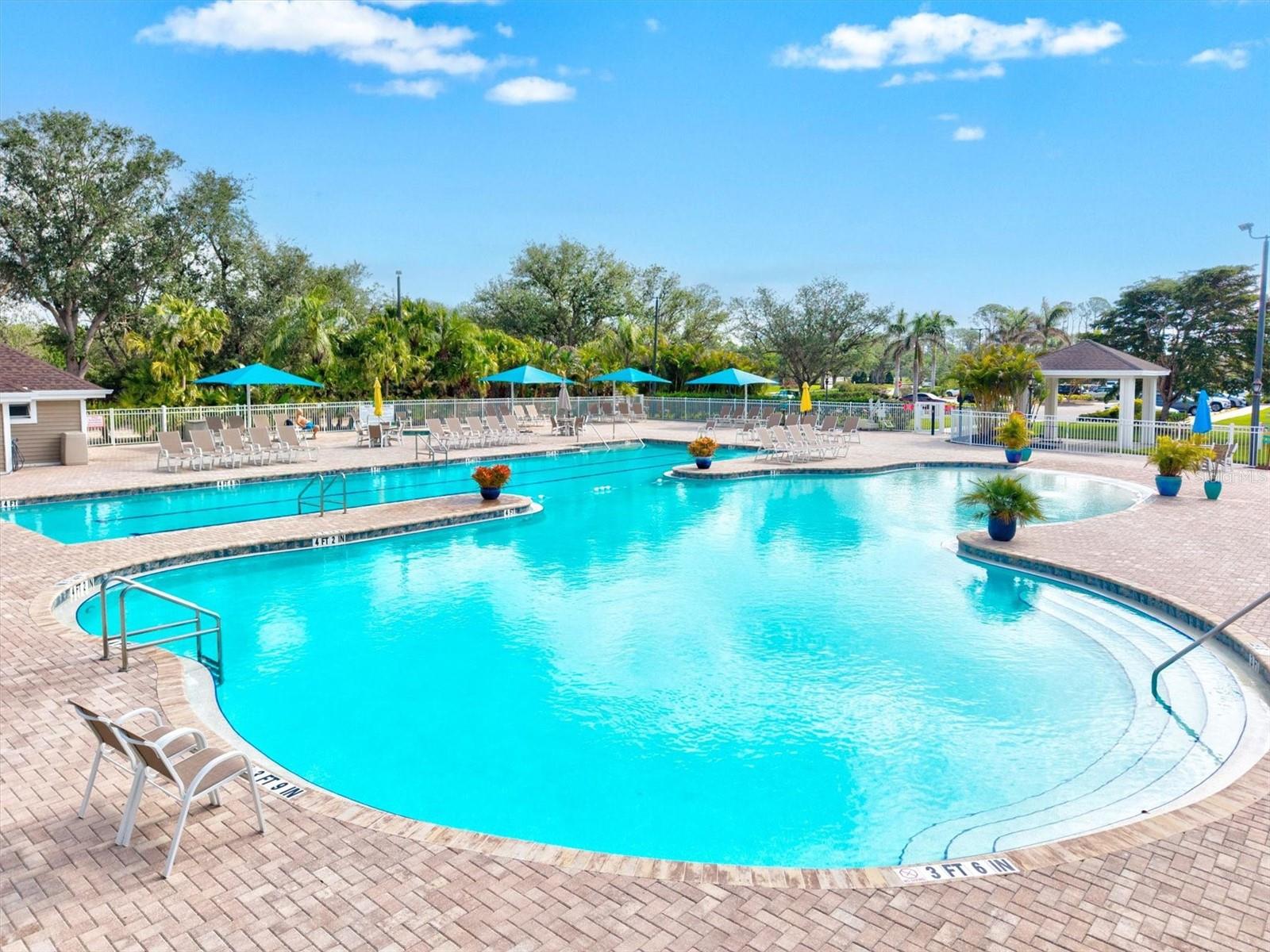 RIVERWOOD - Residential