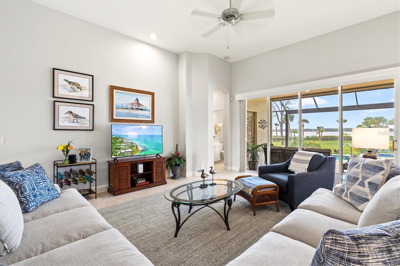 RIVERWOOD - Residential