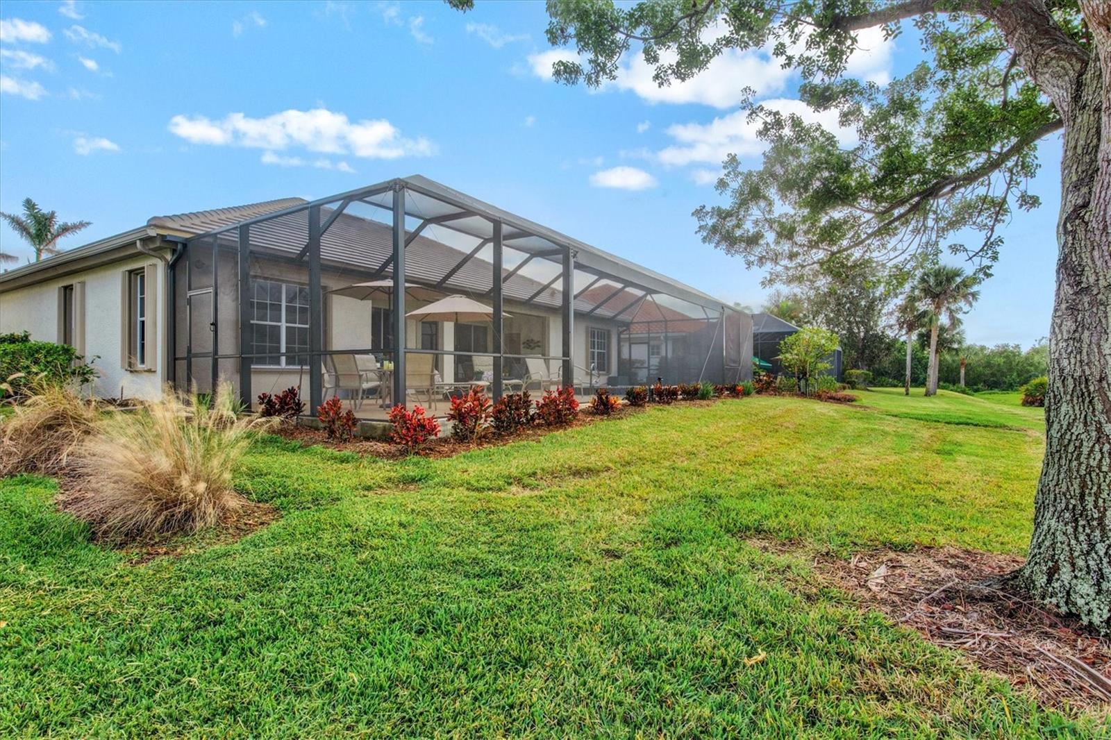 RIVERWOOD - Residential