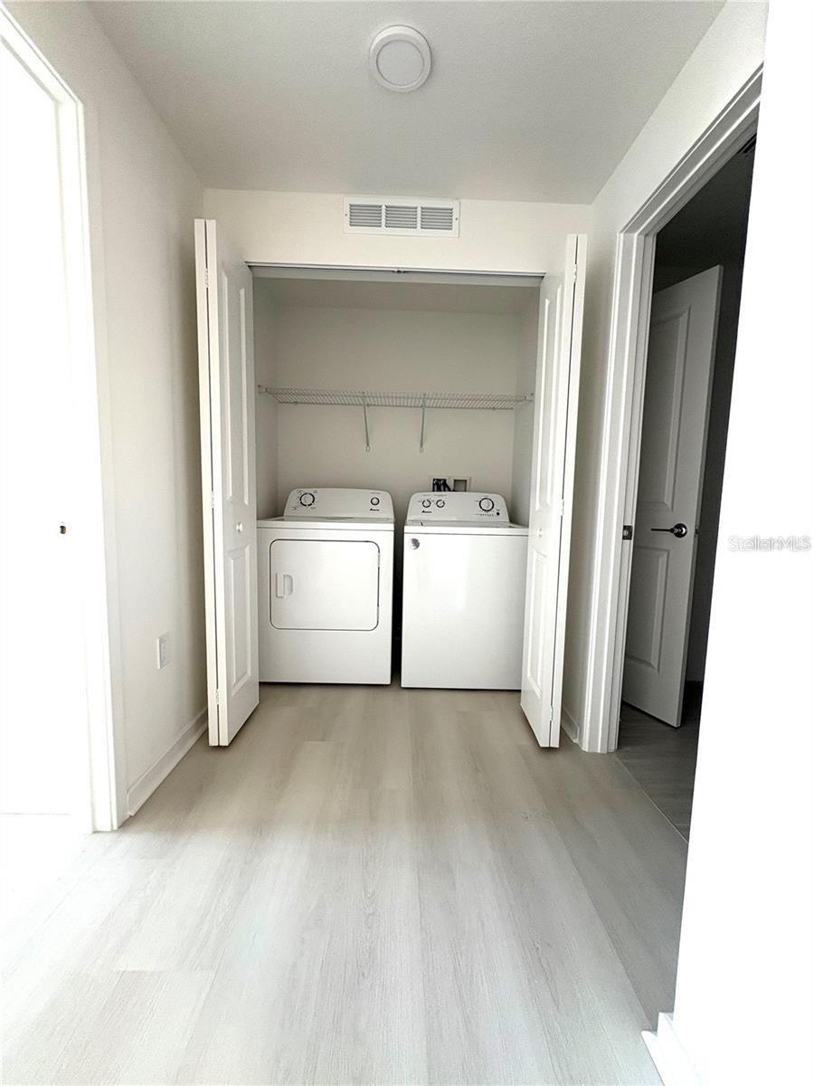 MILLENIAL PARK - Residential Lease