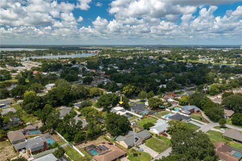 A home in WINTER HAVEN