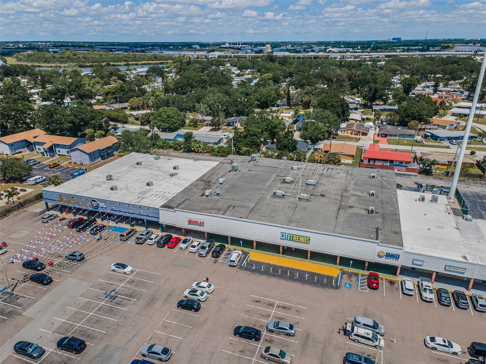 UNPLATTED - Commercial Lease