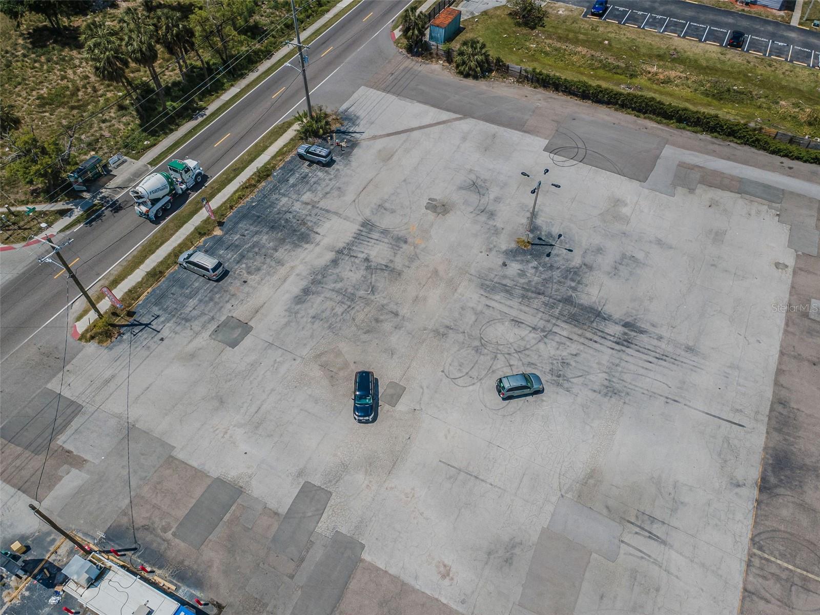 UNPLATTED - Commercial Lease