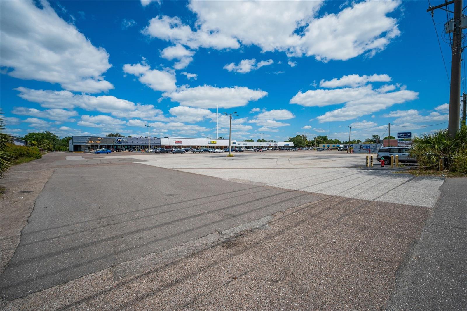 UNPLATTED - Commercial Lease