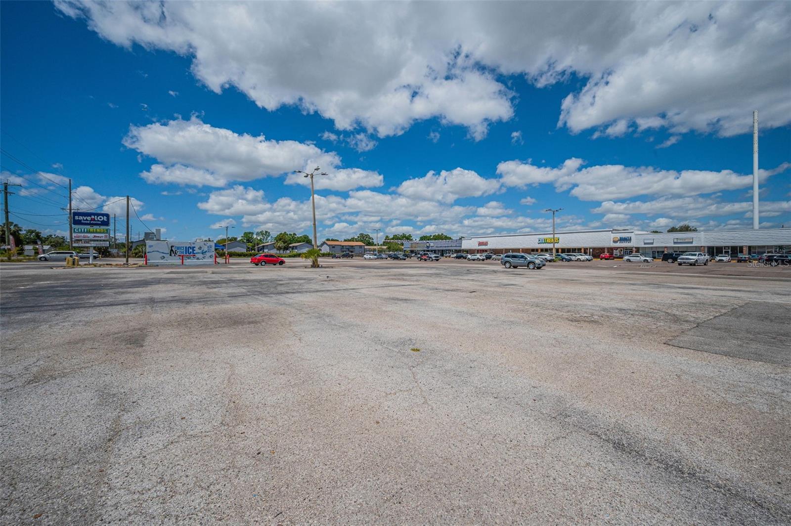 UNPLATTED - Commercial Lease