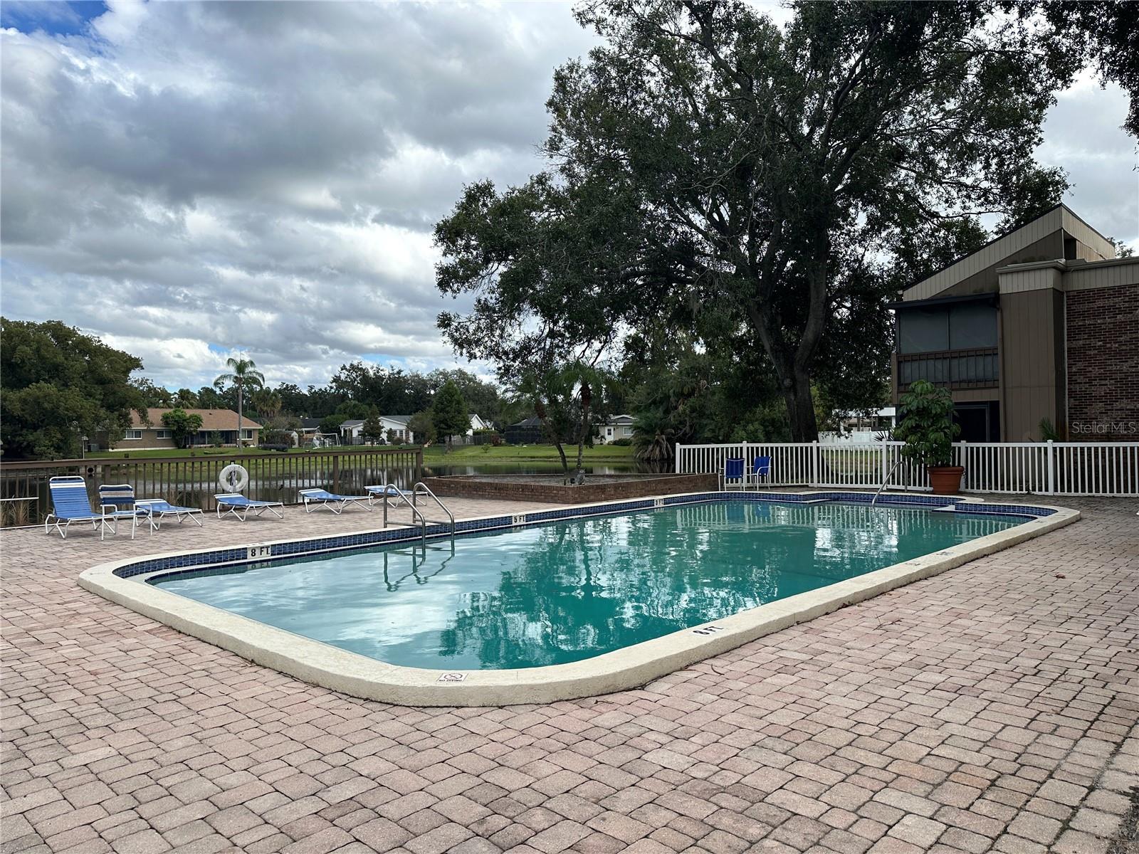 CARROLLBROOK LAKESIDE CONDOMIN - Residential Lease