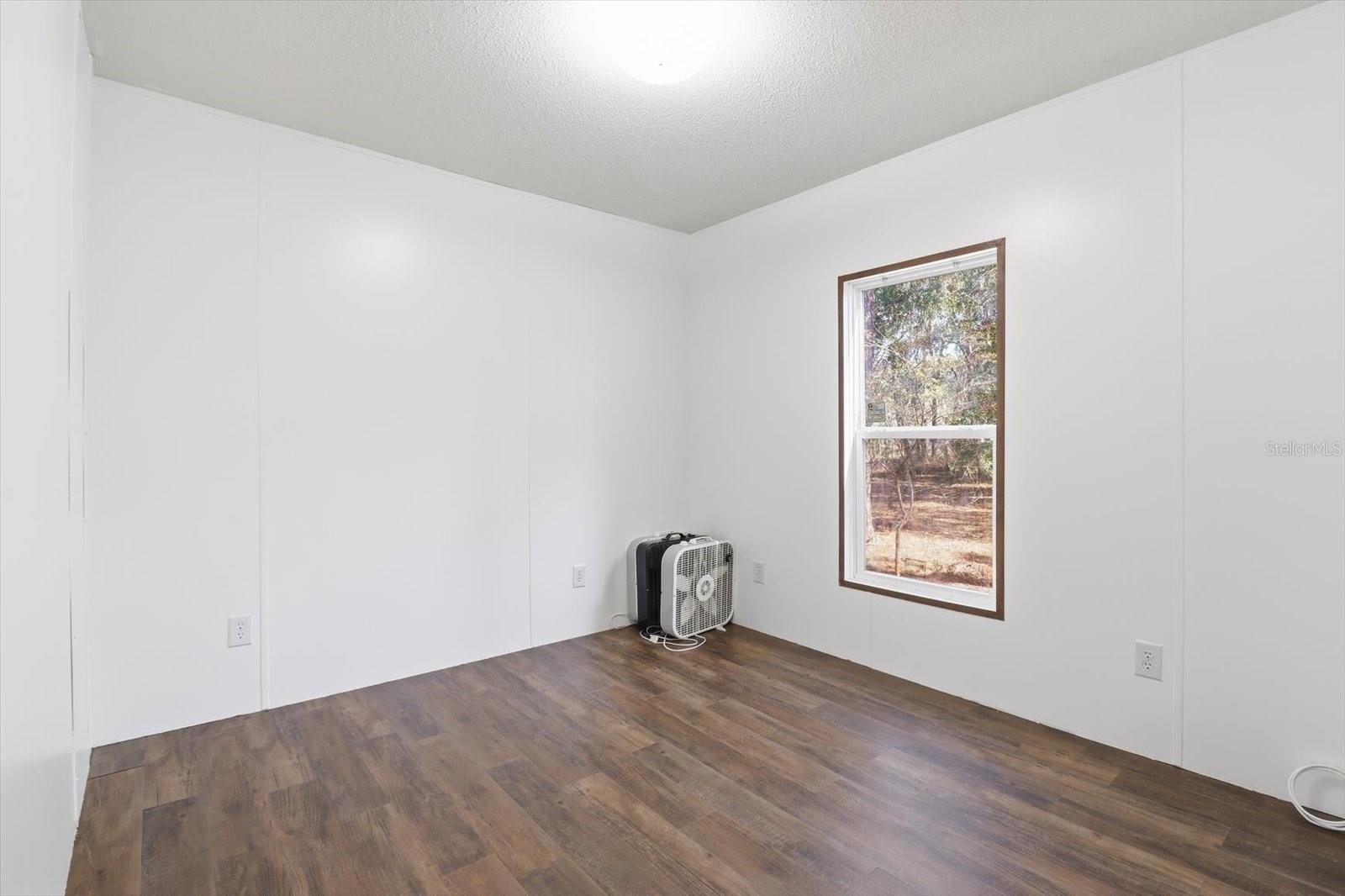 QUIET ACRES UNREC SUB - Residential