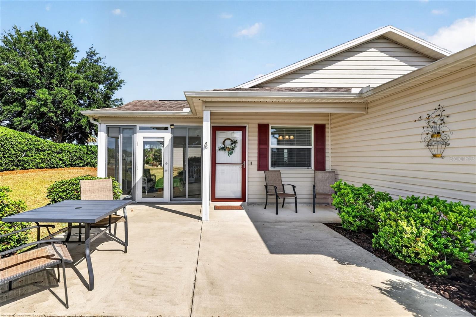 1362 VIOLA COURT