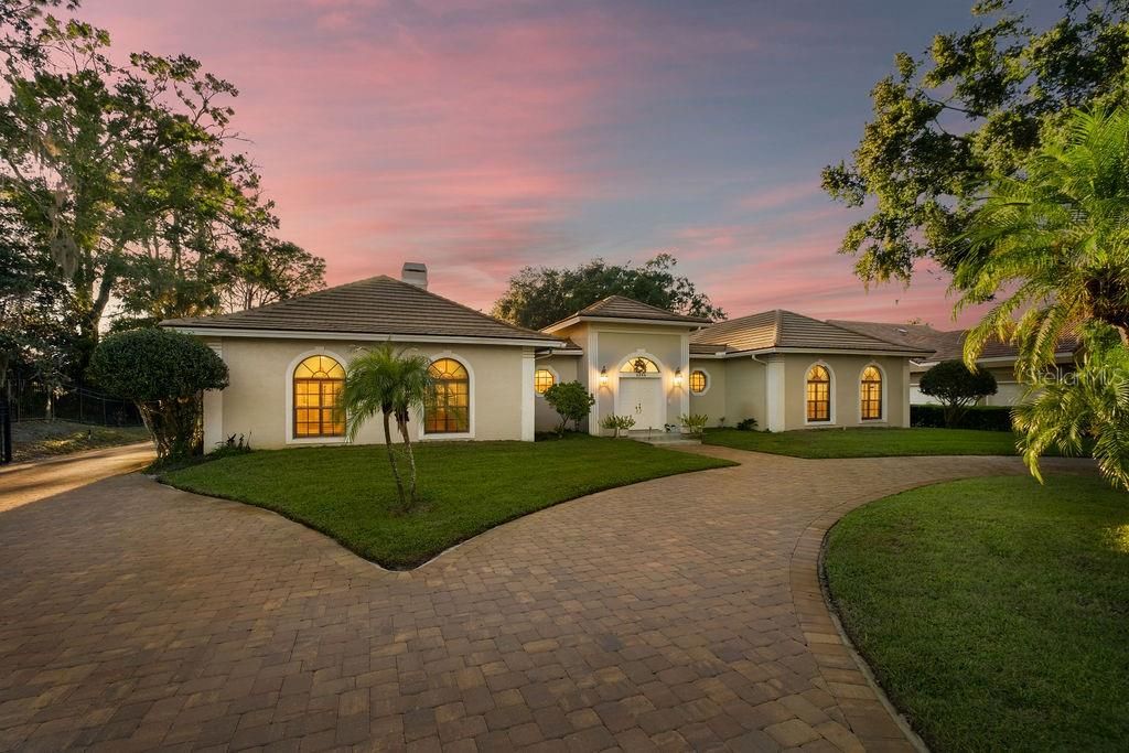 Photo of 2958 Marquesas Court, Windermere, FL 34786 (MLS # O6357302)