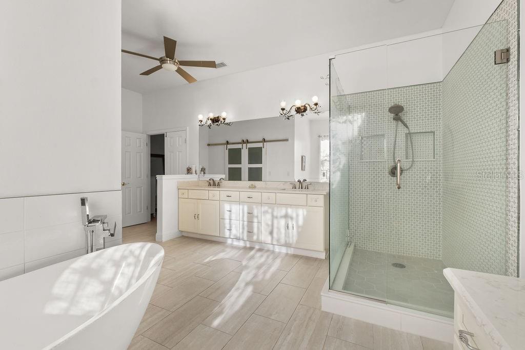 BUTLER BAY / LAKE CRESCENT RESERVE - Residential