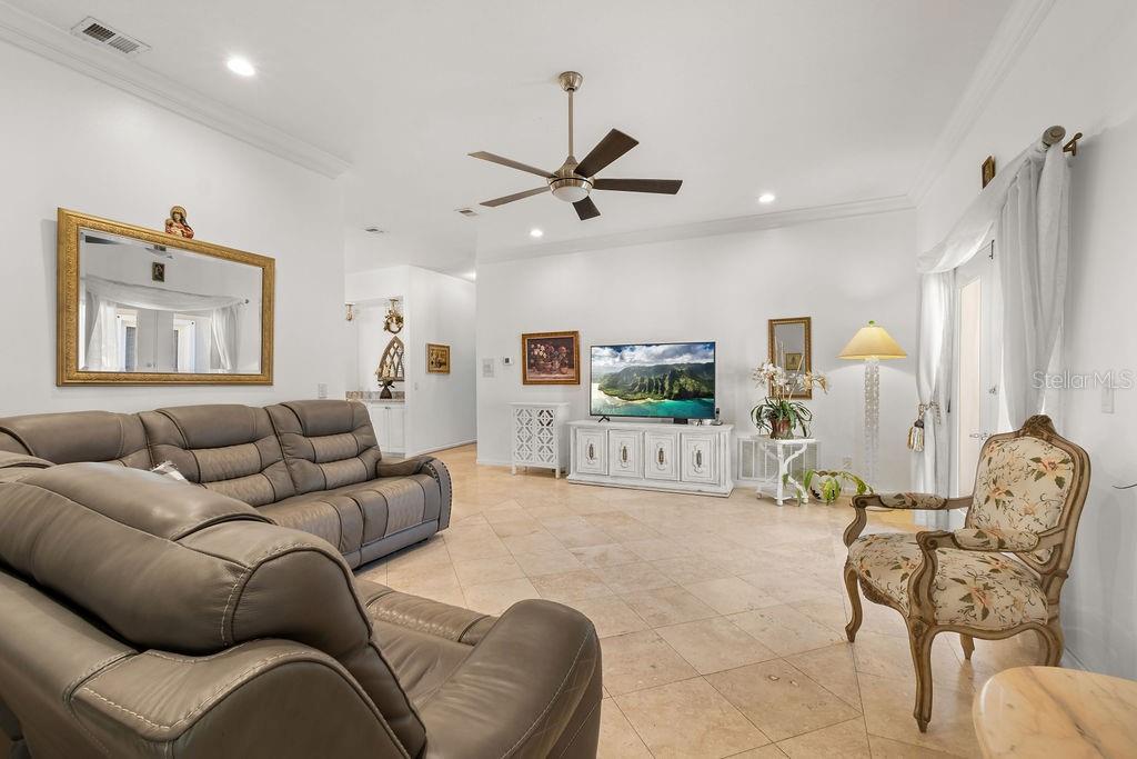 BUTLER BAY / LAKE CRESCENT RESERVE - Residential