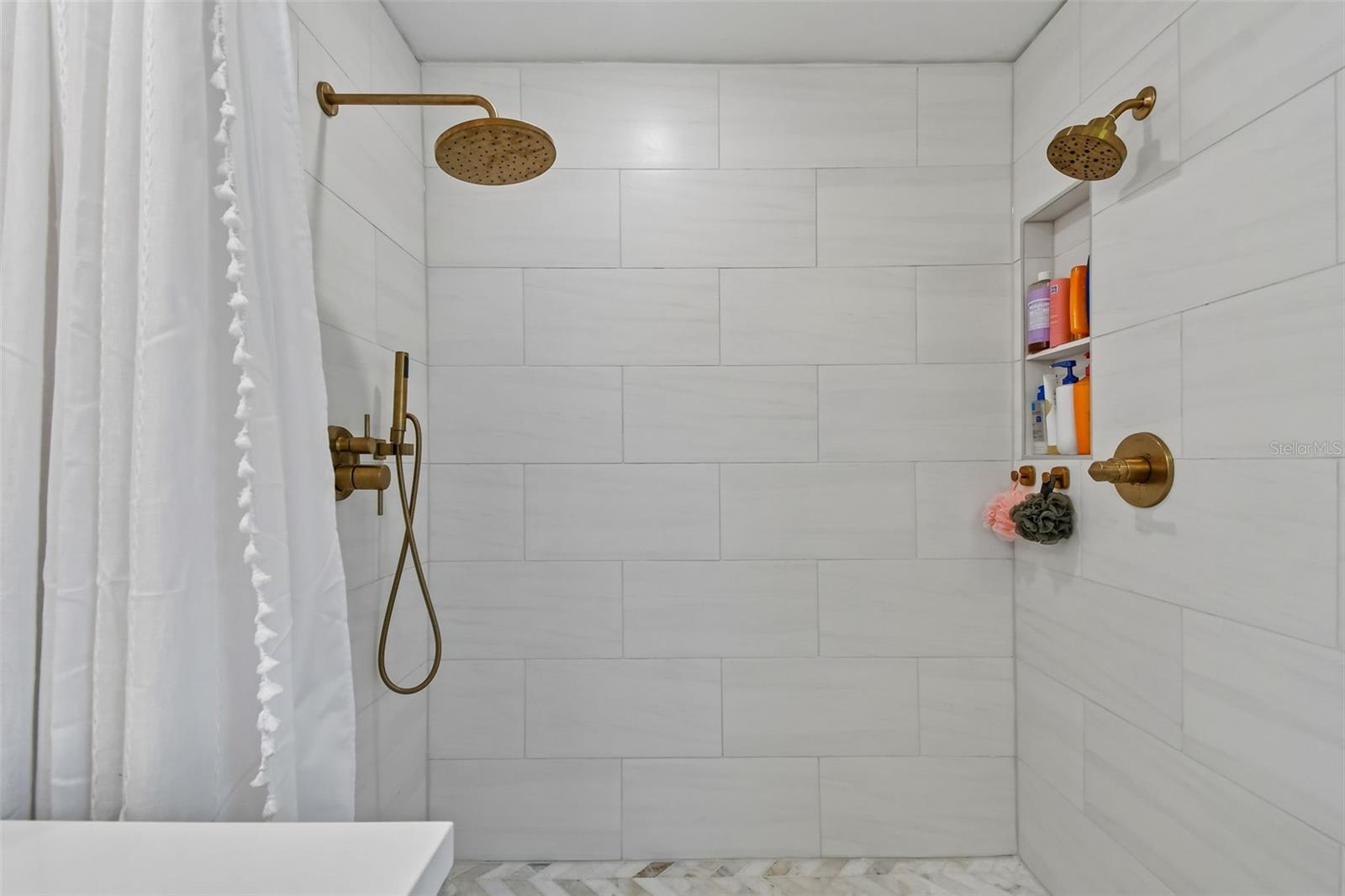 CONWAY PLACE - Residential