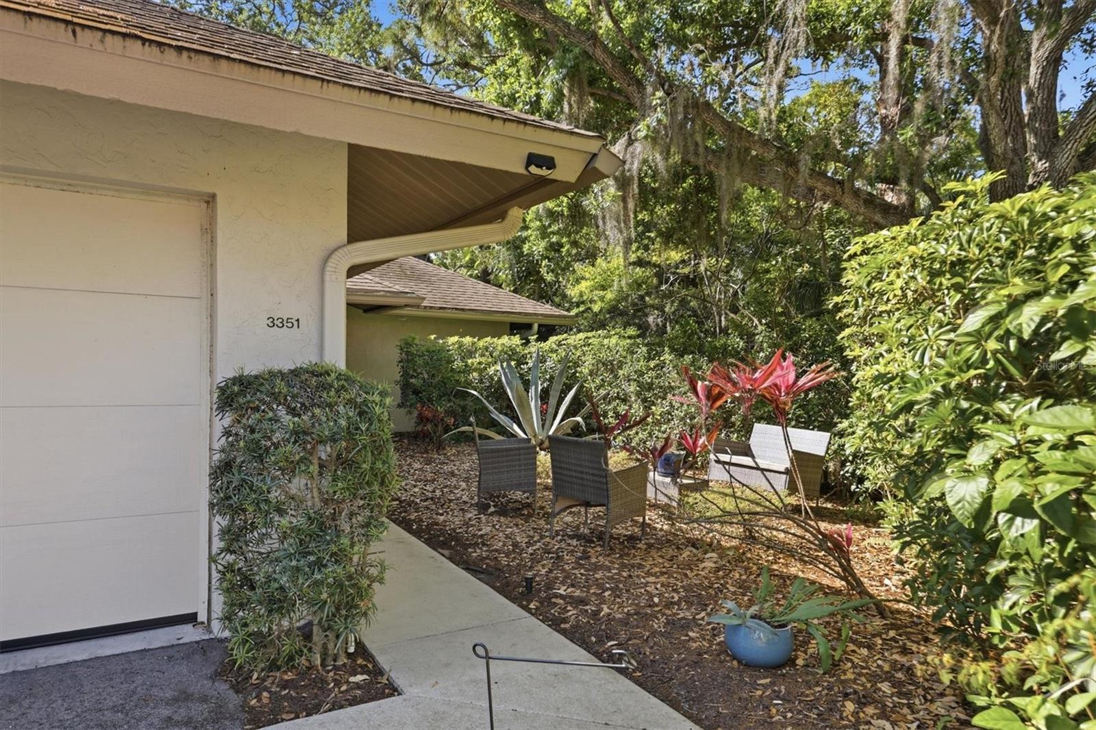 3351 THORNWOOD ROAD 3351