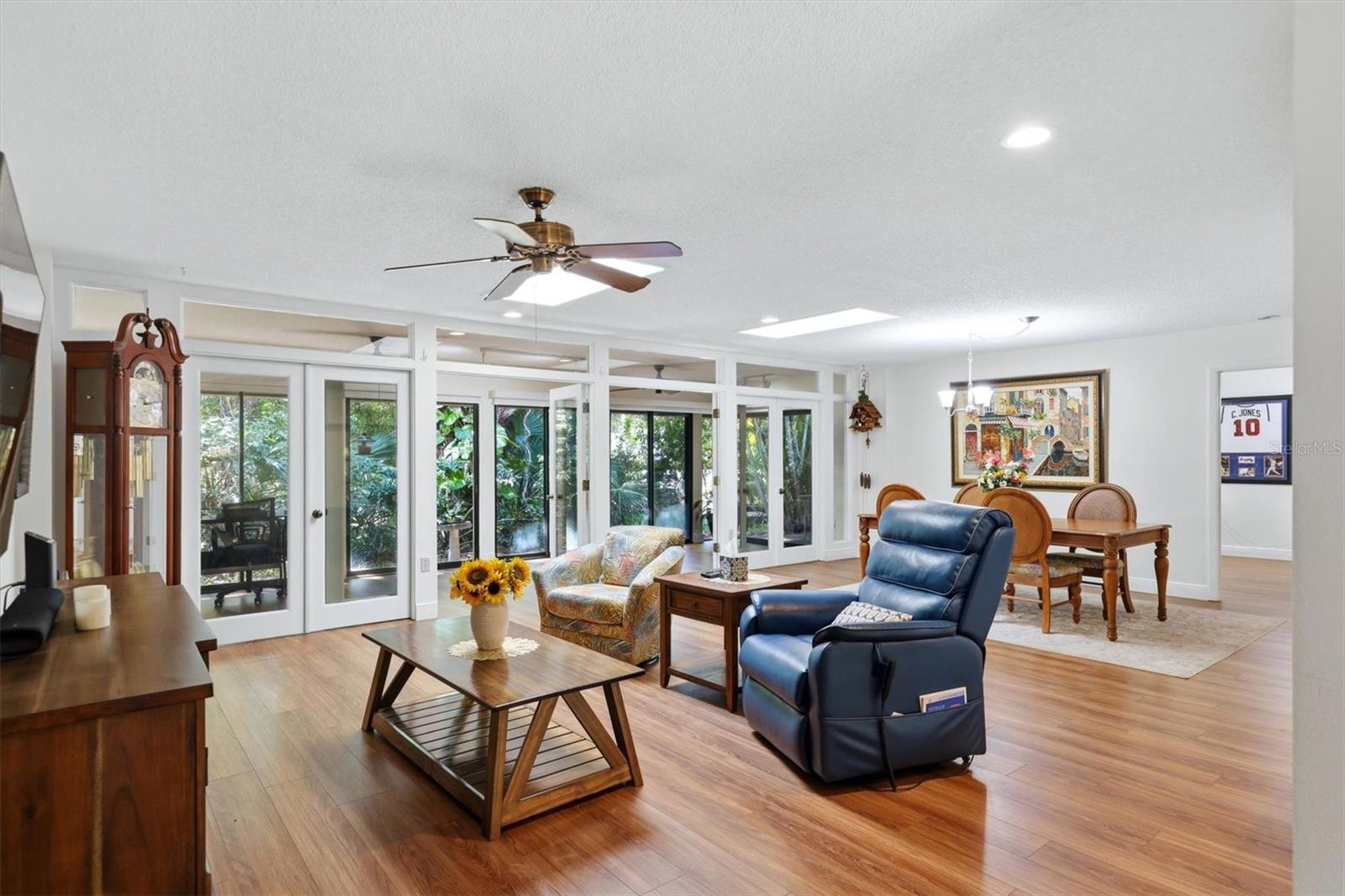 CROOKED CREEK SEC 3 - Residential