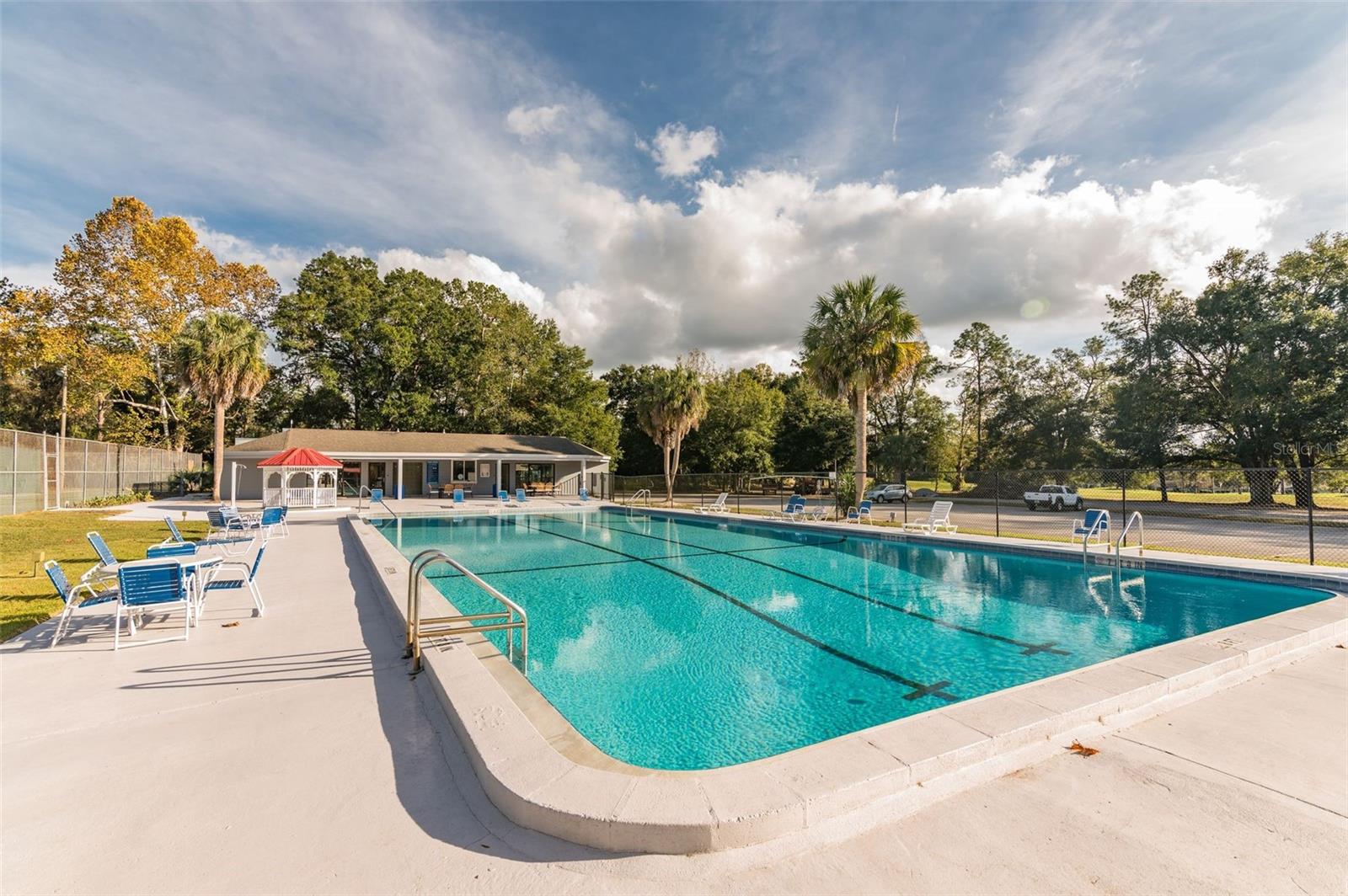 CREEKSIDE VILLAS AT TURKEY CREEK - Residential