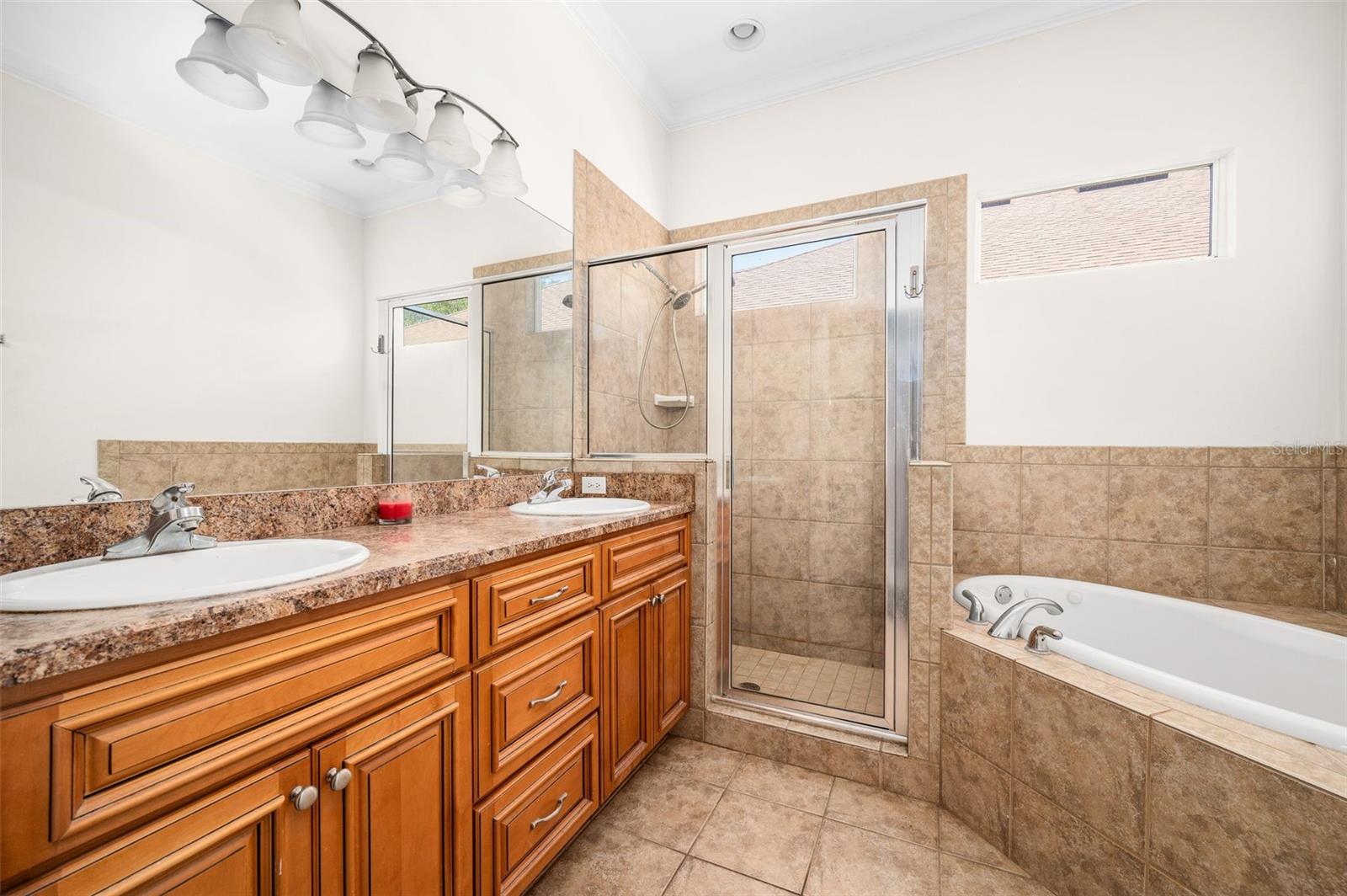 CREEKSIDE VILLAS AT TURKEY CREEK - Residential