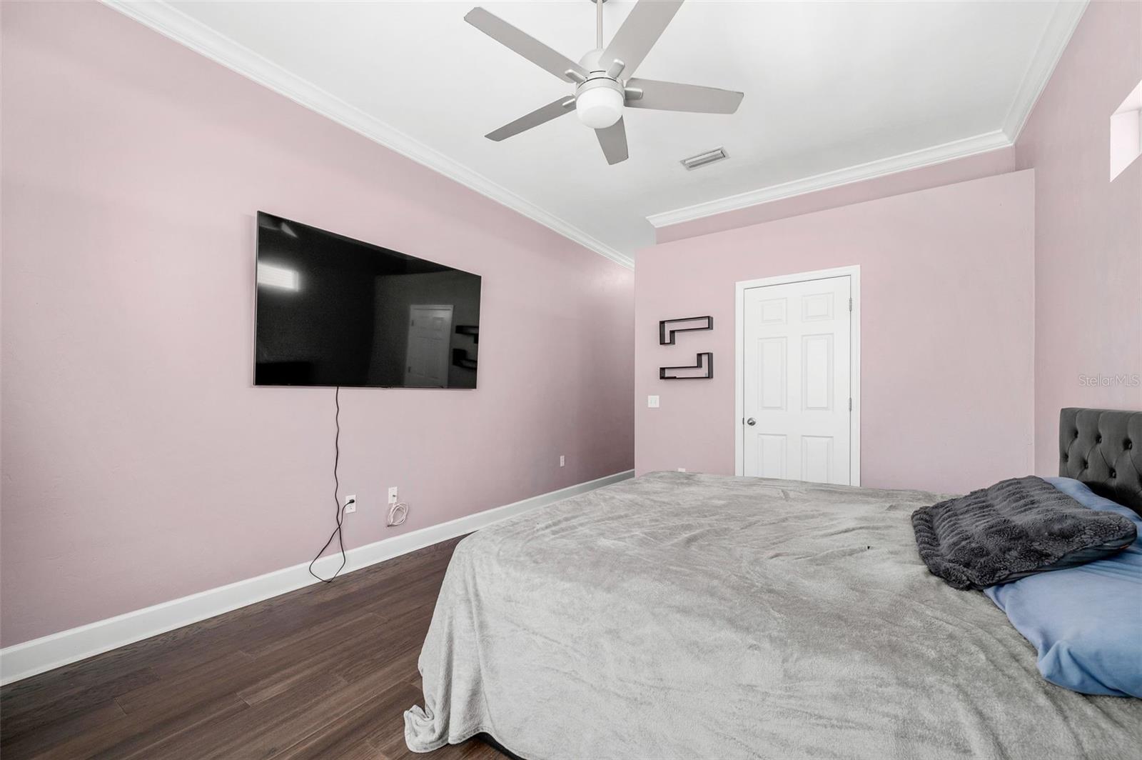 CREEKSIDE VILLAS AT TURKEY CREEK - Residential