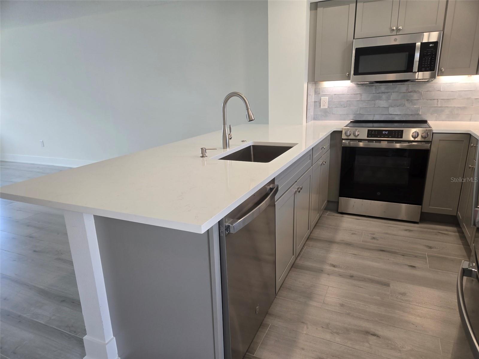1300 N PORTOFINO DRIVE 406