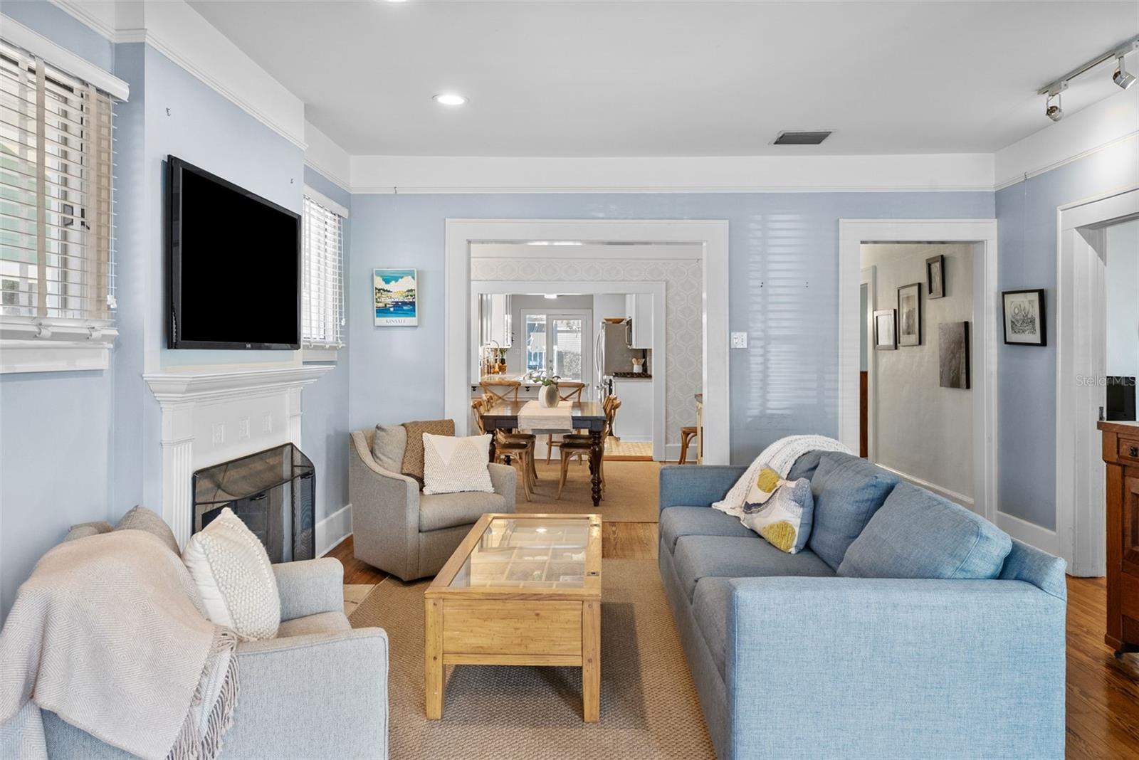 3009 W SAN RAFAEL STREET