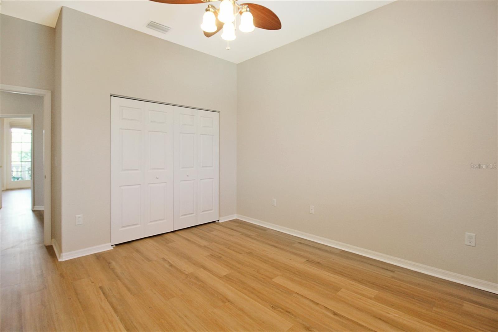 FOXBROOK PH I - Residential Lease