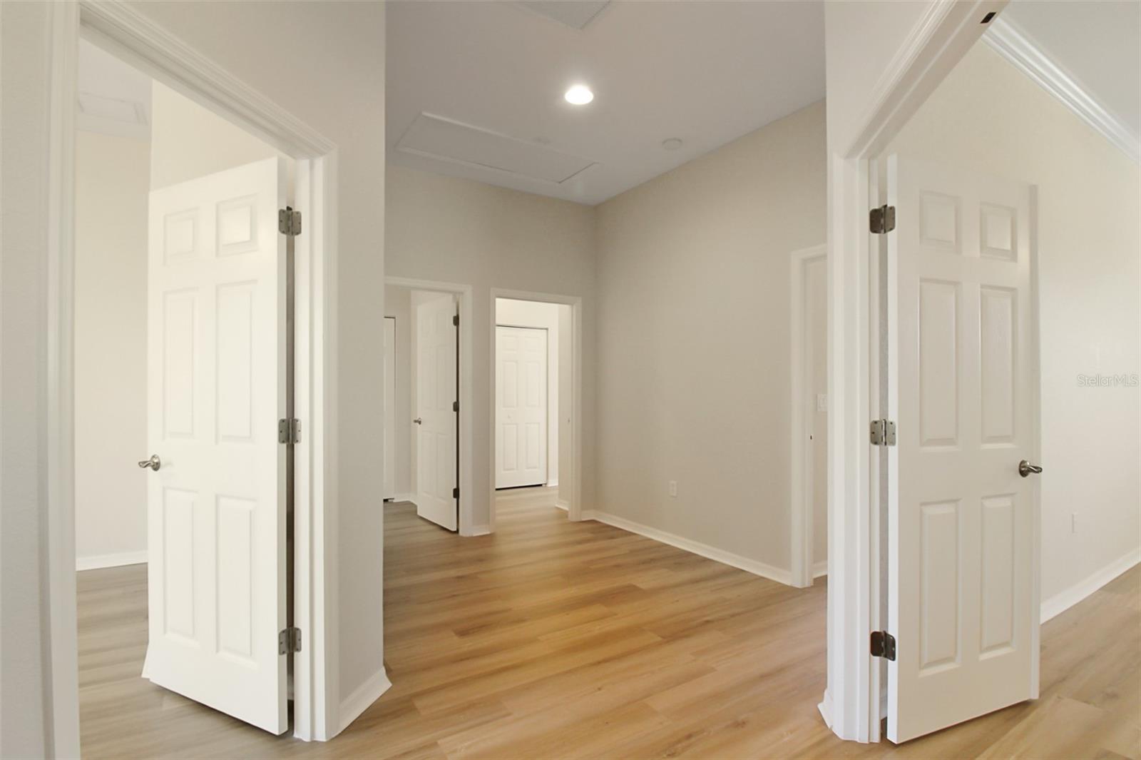 FOXBROOK PH I - Residential Lease