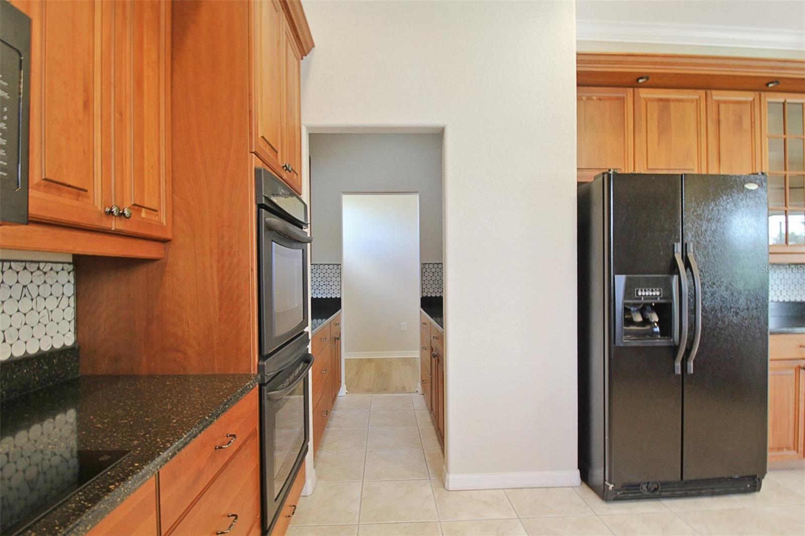 FOXBROOK PH I - Residential Lease