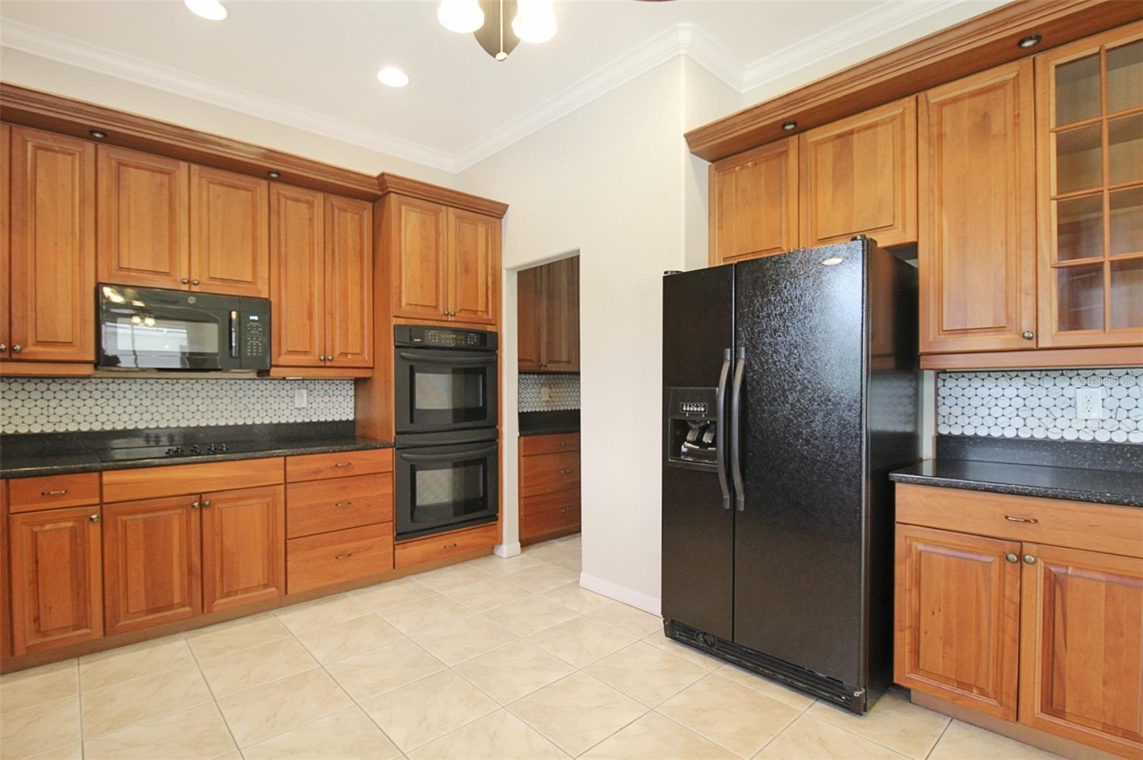 FOXBROOK PH I - Residential Lease