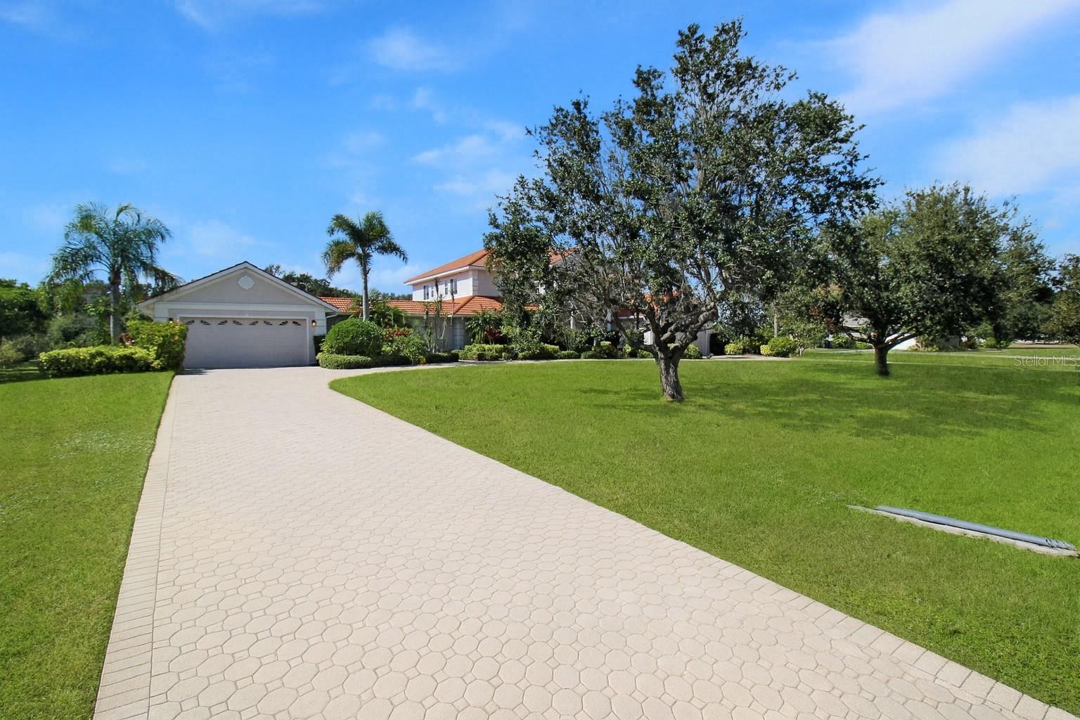 FOXBROOK PH I - Residential Lease