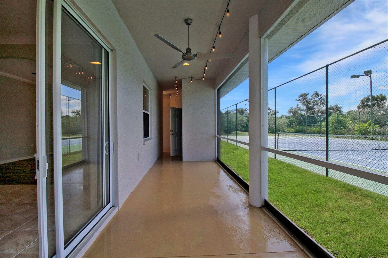 FOXBROOK PH I - Residential Lease